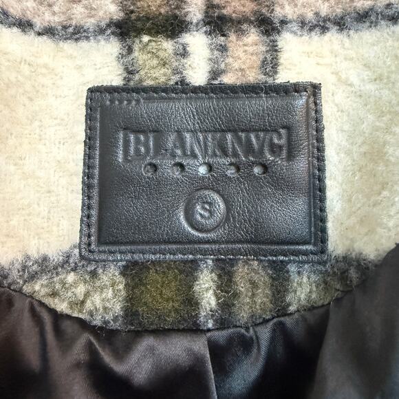 Blank NYC Outsider Plaid Felt Fleece Shaket Oversized Wool Cozy Jacket Small - Picture 3 of 5